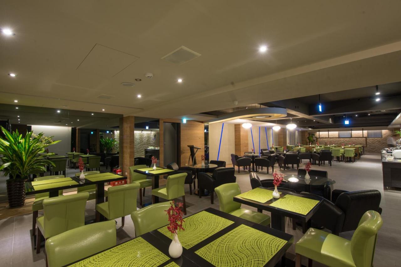 Simple + Hotel Taipei Exterior photo
